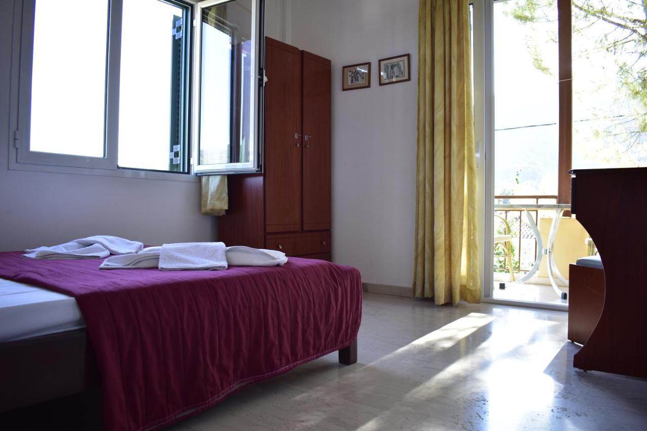 ואסיליקי Michalis Place Apartments מראה חיצוני תמונה