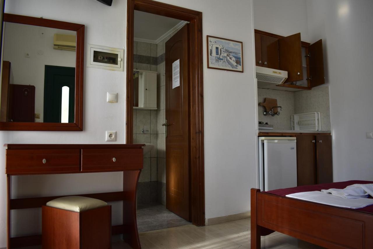ואסיליקי Michalis Place Apartments מראה חיצוני תמונה