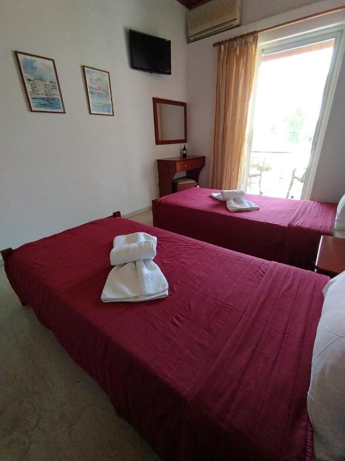 ואסיליקי Michalis Place Apartments מראה חיצוני תמונה