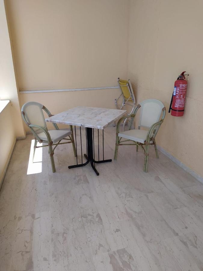 ואסיליקי Michalis Place Apartments מראה חיצוני תמונה