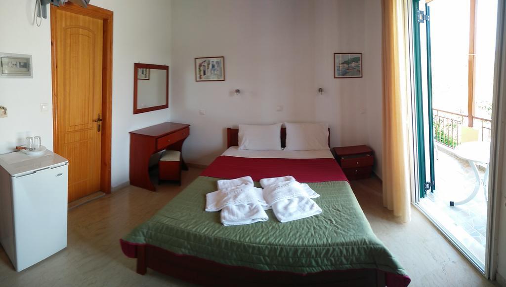 ואסיליקי Michalis Place Apartments מראה חיצוני תמונה