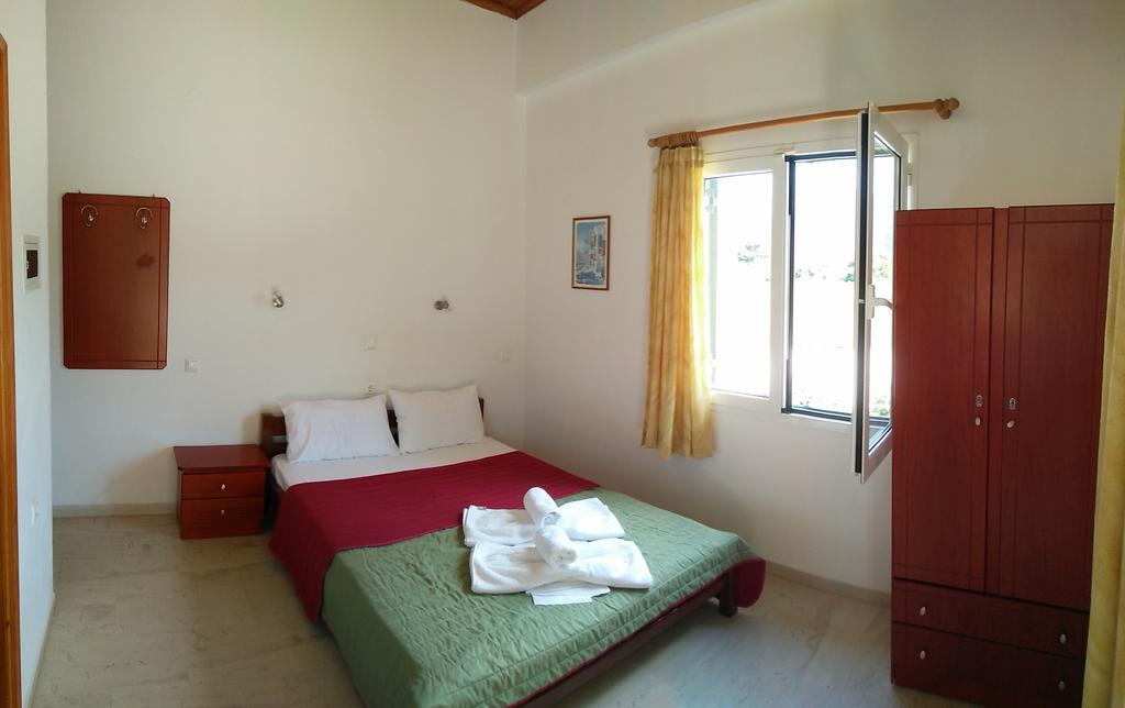 ואסיליקי Michalis Place Apartments מראה חיצוני תמונה